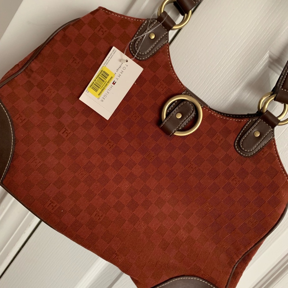 Tommy hilfiger purse